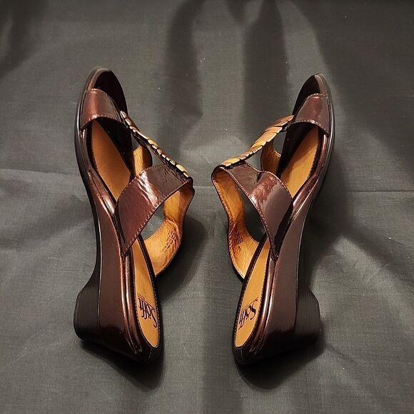 SOFFT ANITA WOMEN'S ROUND OPEN TOE SLIP-ON  WEDGE SANDAL - Picture 14 of 16